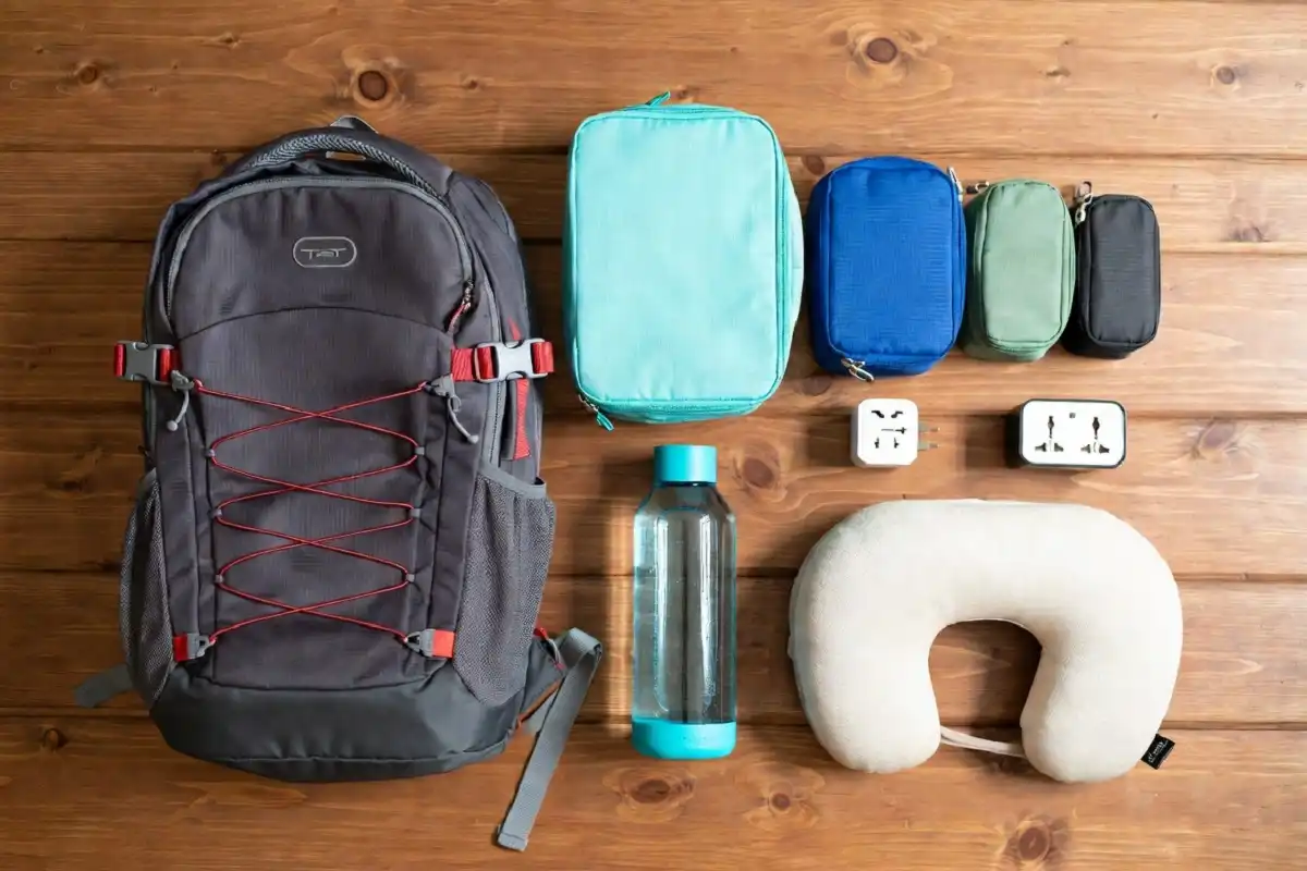 cheap travel gear list essentials.